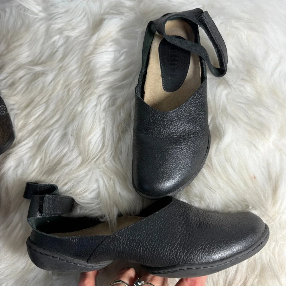 Uffizi Blake Womens Black Leather Mary Jane Ankle Strap Comfort Flats Shoes 36.5